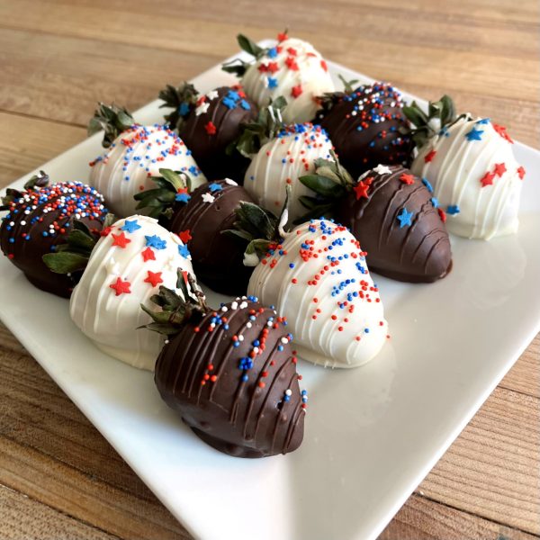 Fourth of July Chocolate Covered Strawberries